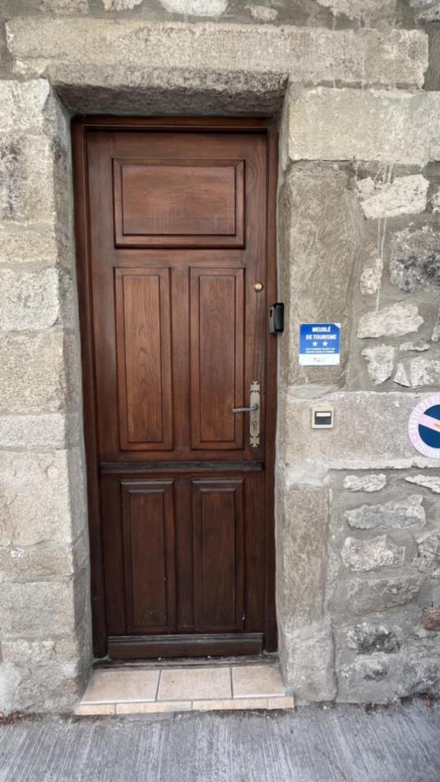 Appartement Jaujac Exterior photo